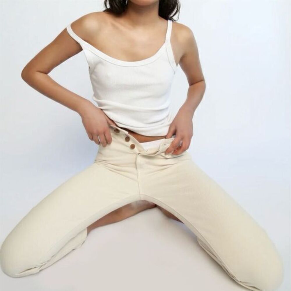 NWT Daily Blue Women's Hype‎ Classic Cropped Jeans Size 26 Bone High Rise